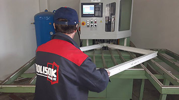 Prolisok Tamplarie PVC, Tamplarie Aluminiu, Termopane, Usi Garaj