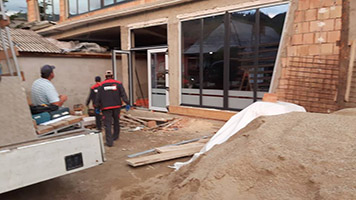 Prolisok Tamplarie PVC, Tamplarie Aluminiu, Termopane, Usi Garaj